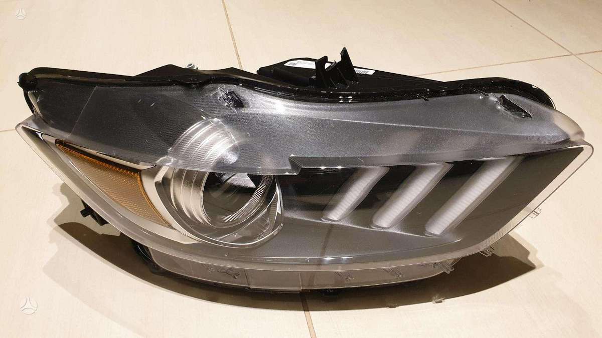 Ford Mustang детали кузова
