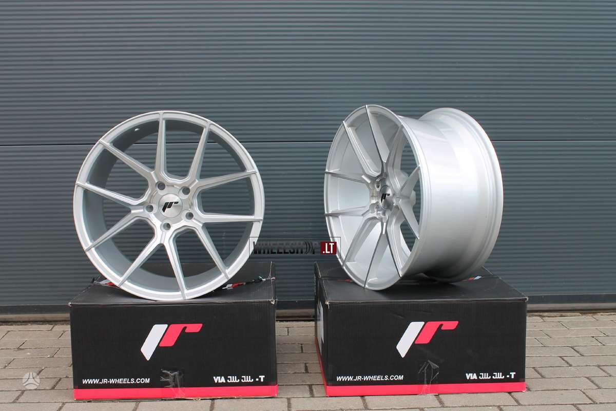 Japan Racing JR30 Silver, light alloy, R19
