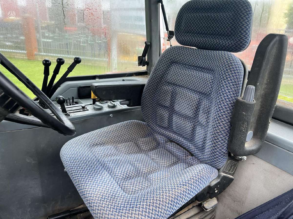 Case-IH Magnum 7110, tractors