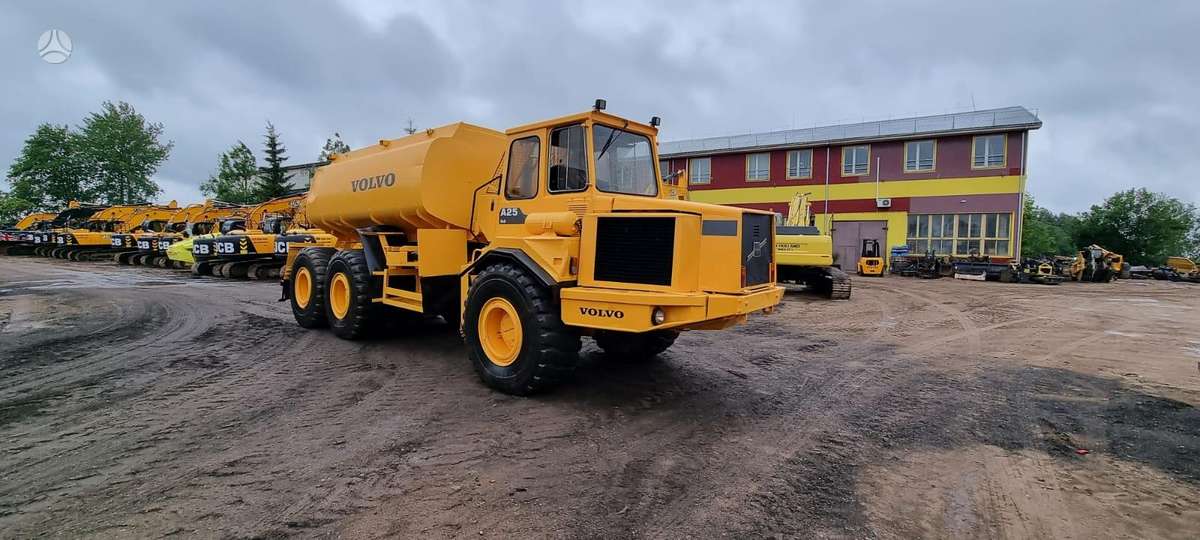 Volvo A 25C, самосвалы