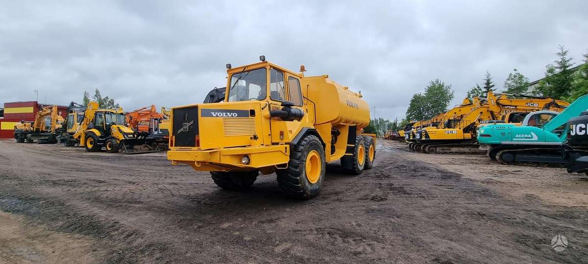 Volvo A 25C, самосвалы