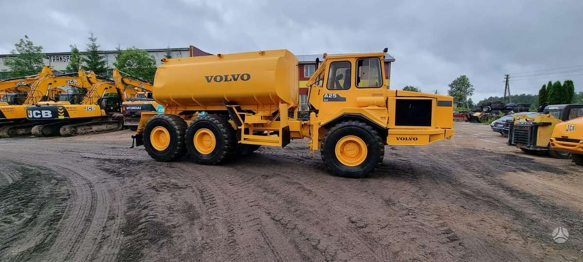Volvo A 25C, самосвалы
