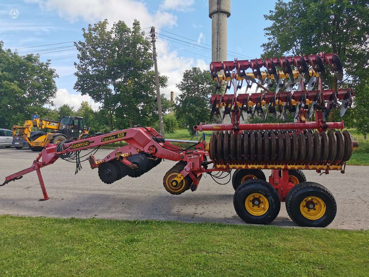 Vaderstad Carrier 650, scrapers, scrubbers
