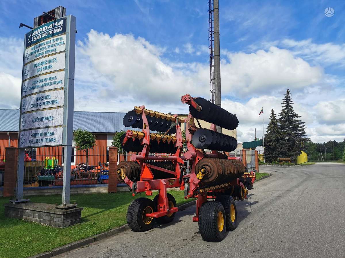 Vaderstad Carrier 650, скребки, скрубберы