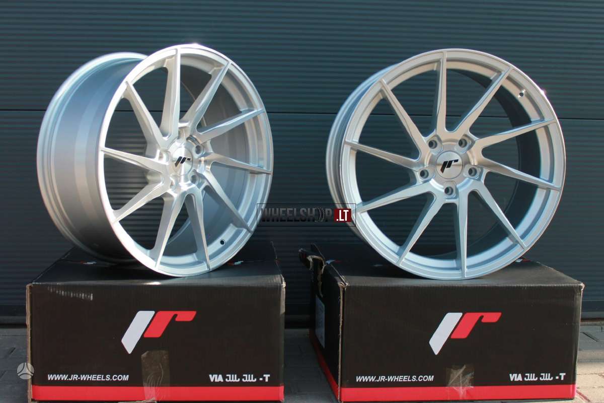 Japan Racing JR36 Silver, light alloy, R19