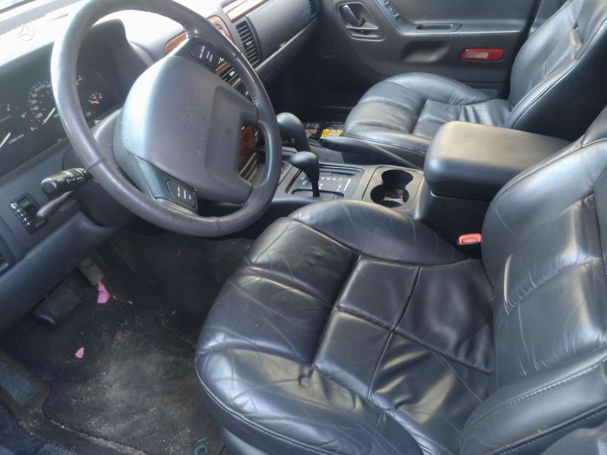 Jeep Grand Cherokee for parts