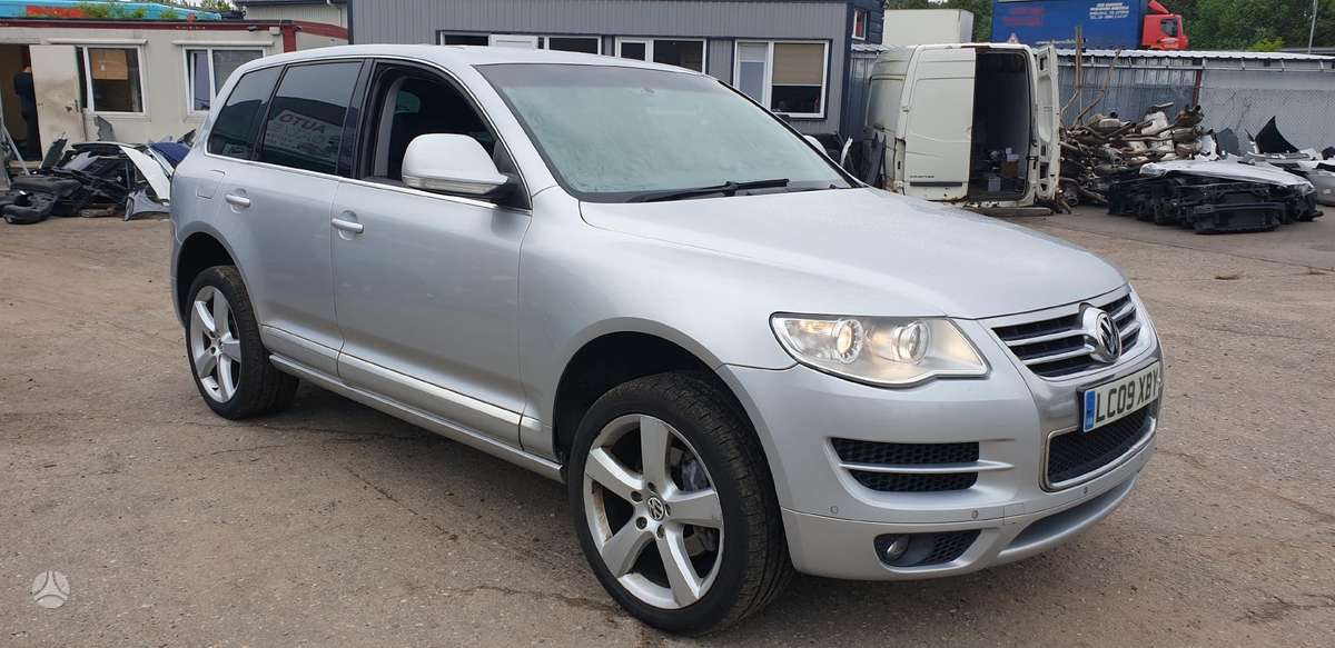Volkswagen Touareg