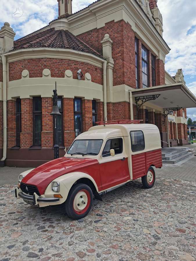 Citroen 2CV, universalas
