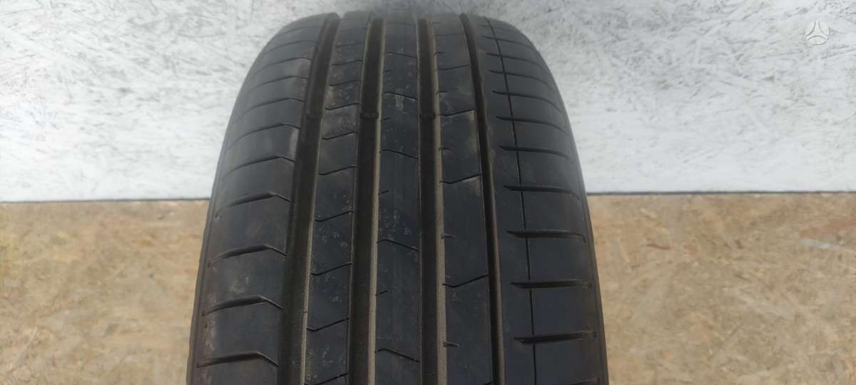 Pirelli P ZERO, летние 245/40 R21