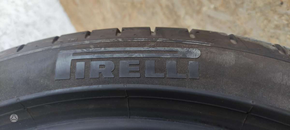 Pirelli P ZERO, летние 245/40 R21