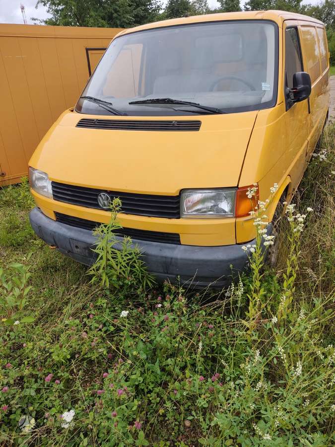 Volkswagen Transporter, cargo vans