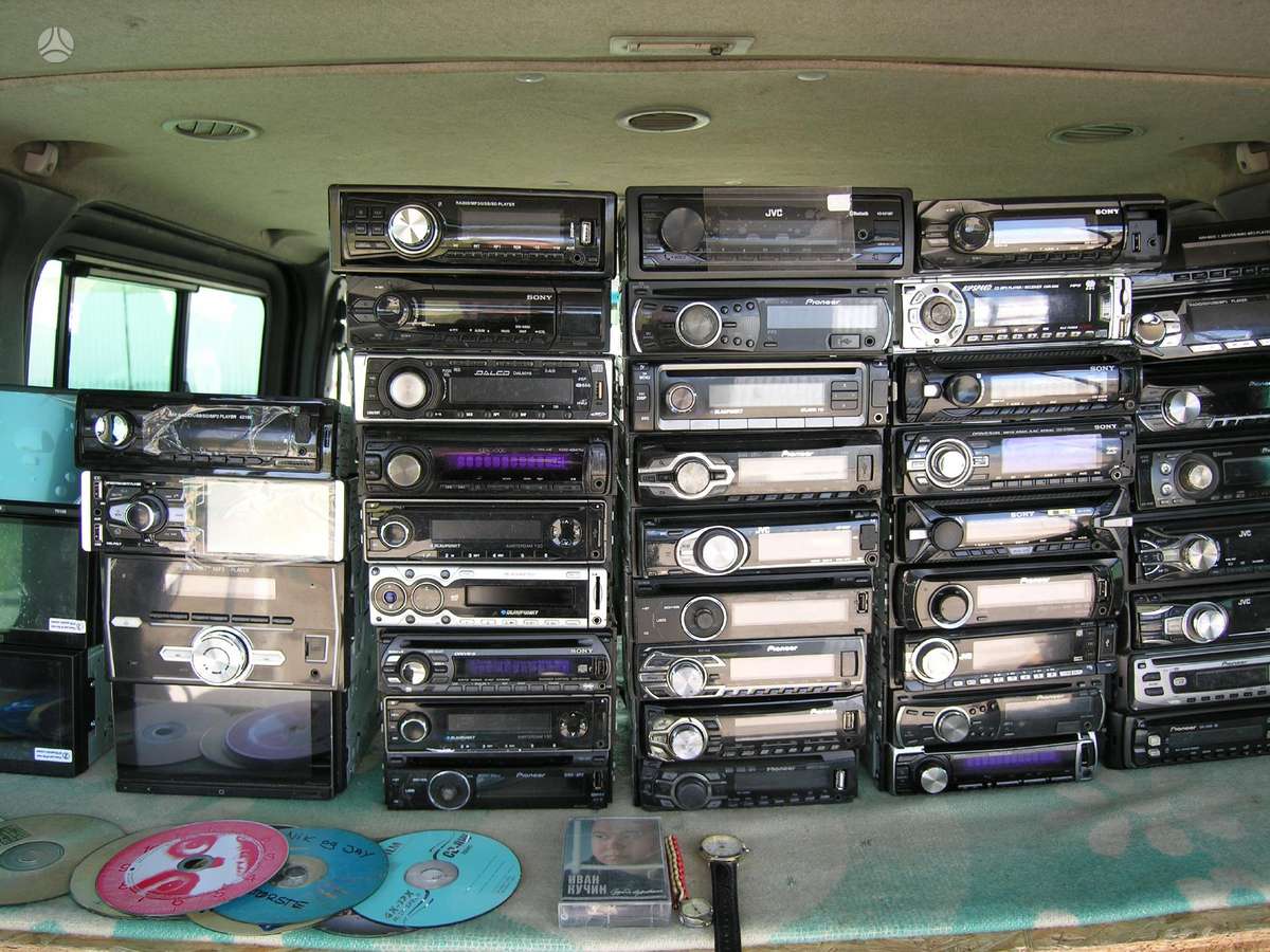 Skoda AUTO  SWING , AUTO STREAM ,  AUTO  BLUES, cd / mp3 grotuvai