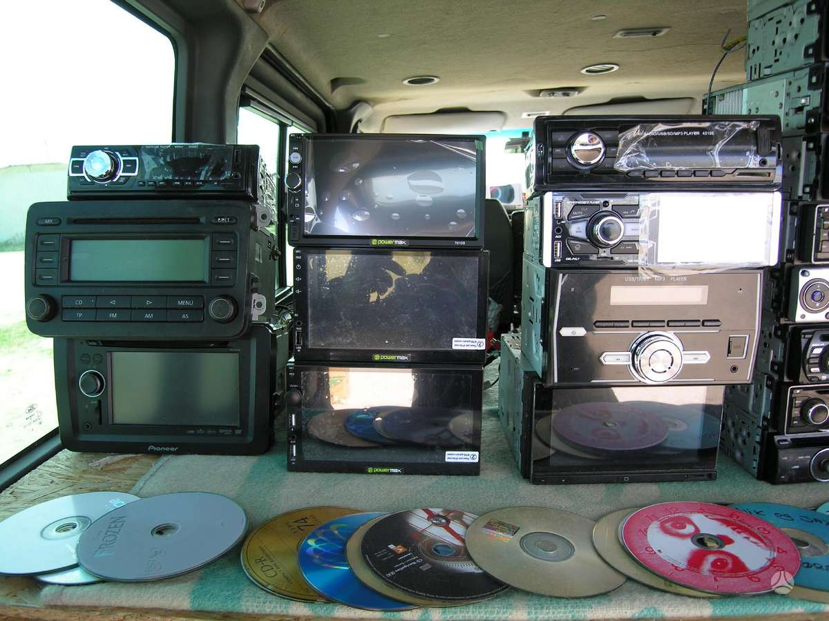 Skoda AUTO  SWING , AUTO STREAM ,  AUTO  BLUES, cd / mp3 grotuvai