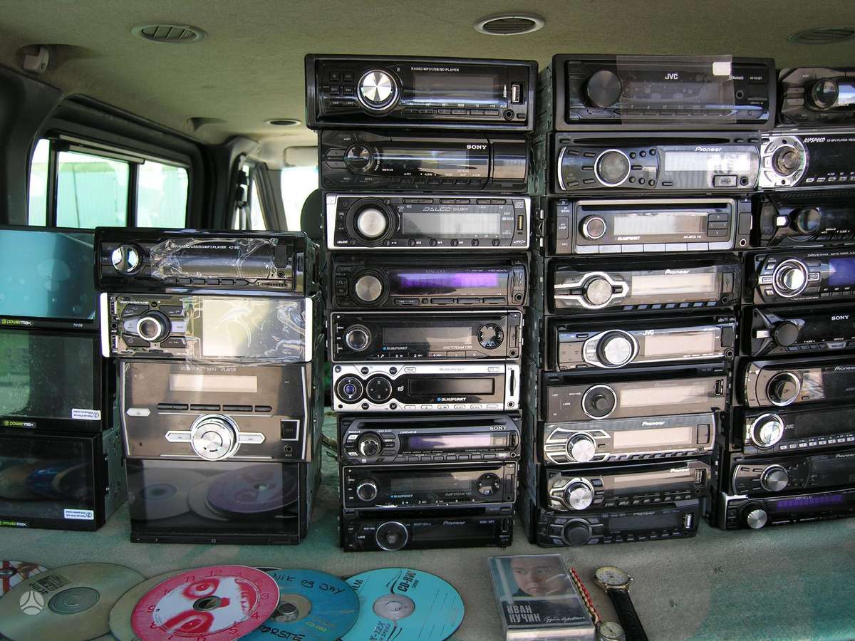Skoda AUTO  SWING , AUTO STREAM ,  AUTO  BLUES, cd / mp3 grotuvai