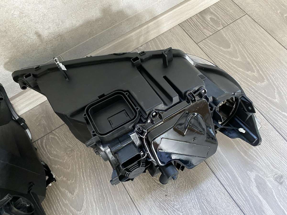 BMW 3 serija žibintai