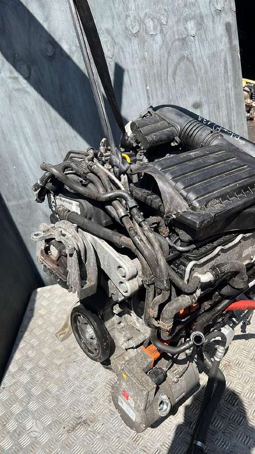 Volkswagen Passat, CUK, engine