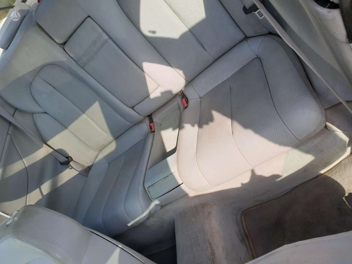 Mercedes-Benz CLK430 по частям