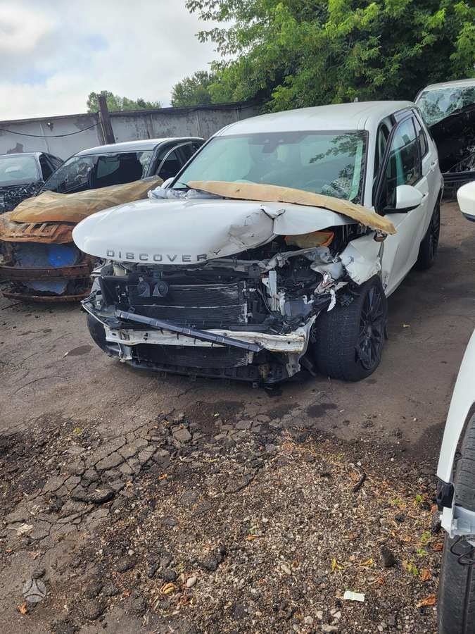 Land Rover Discovery Sport dalimis