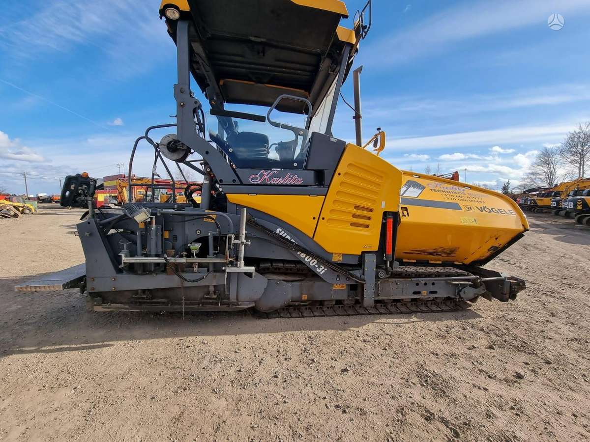 Vögele 1800-3i, paving machinery