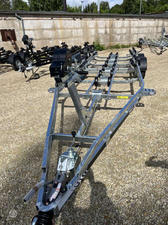 LORRIES PP35-8825, vandens transporto