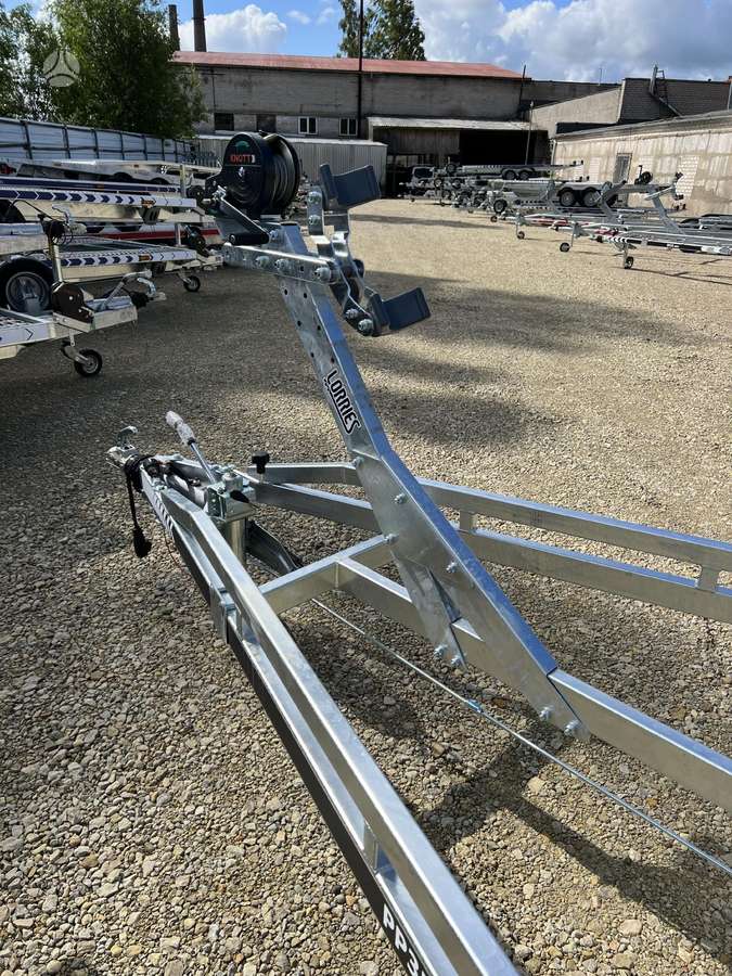 LORRIES PP35-8825, vandens transporto