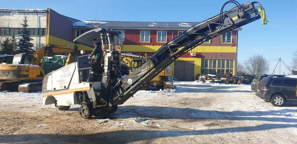 Wirtgen W50, kelių tiesimo mašinos