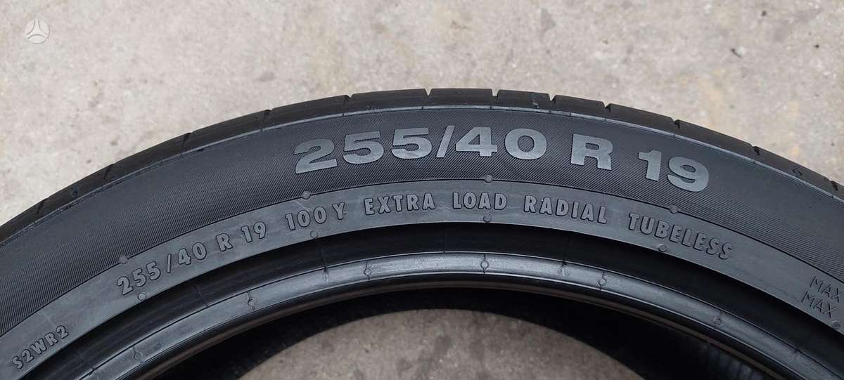 Continental, vasaras 255/40 R19