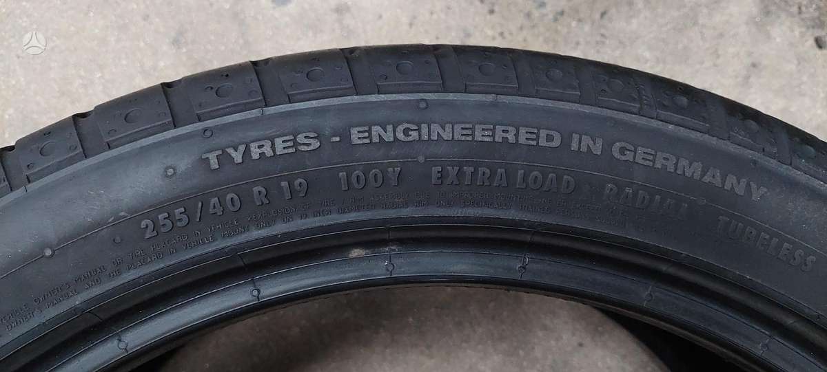 Continental, summer 255/40 R19