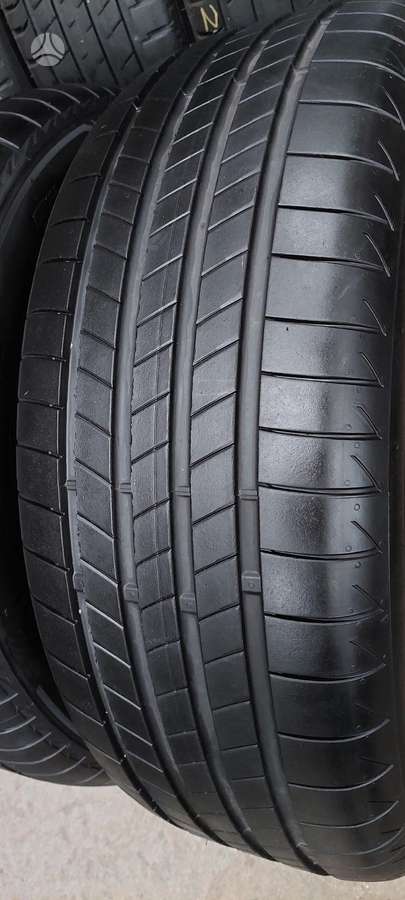 Bridgestone, summer 235/50 R20