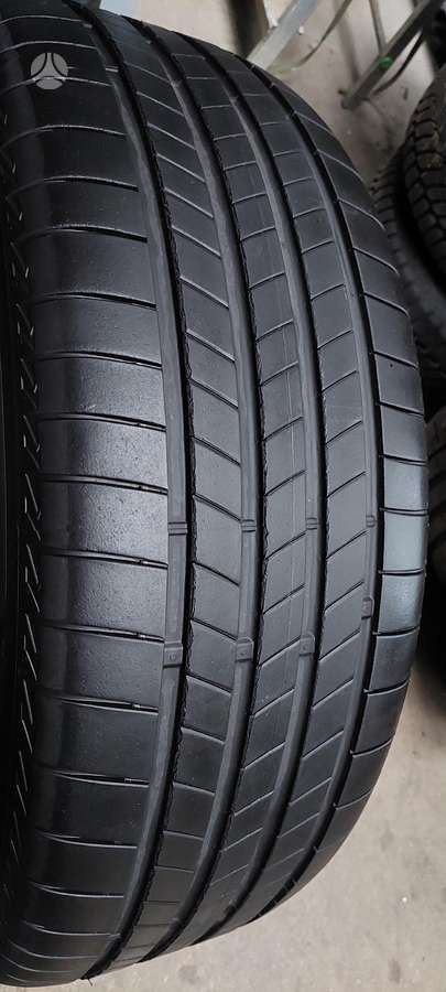 Bridgestone, летние 235/50 R20