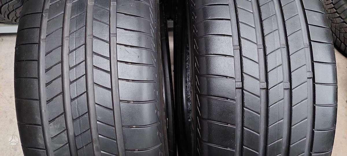 Bridgestone, летние 235/50 R20