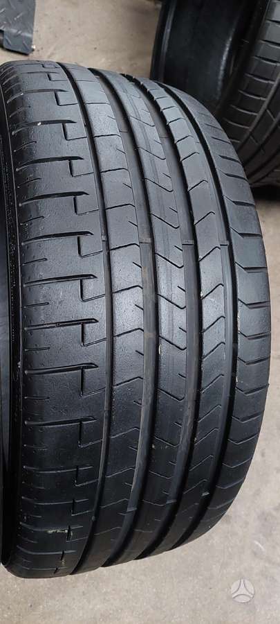 Pirelli, vasaras 245/30 R20
