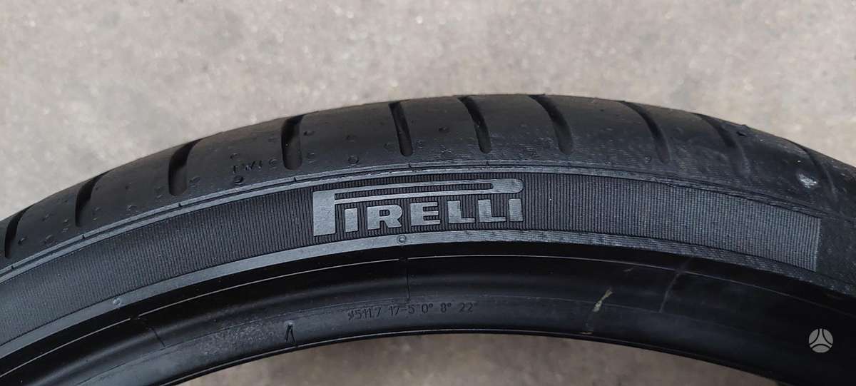 Pirelli, vasaras 245/30 R20