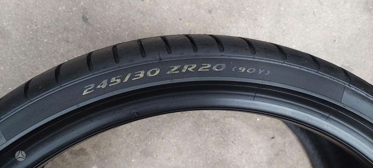 Pirelli, vasaras 245/30 R20