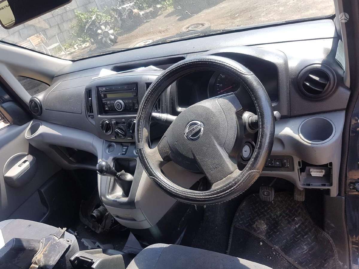 Nissan NV200 for parts