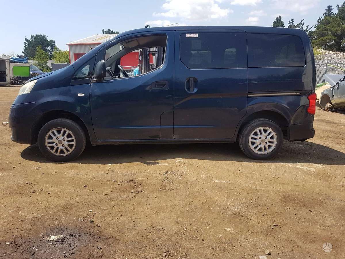 Nissan NV200 for parts