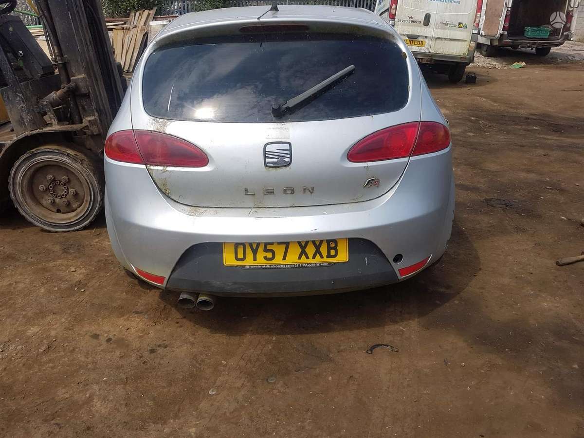 Seat Leon по частям