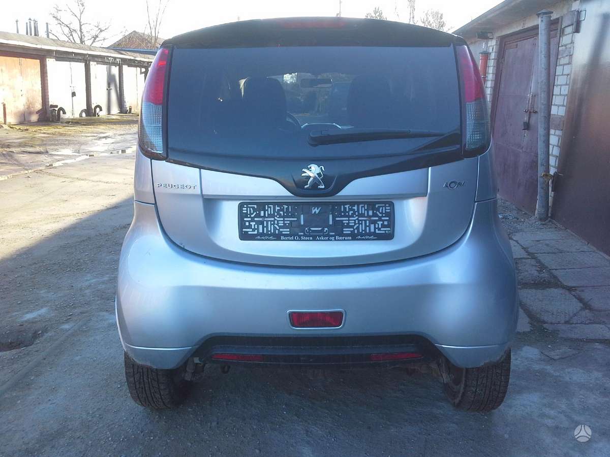 Peugeot iOn детали кузова