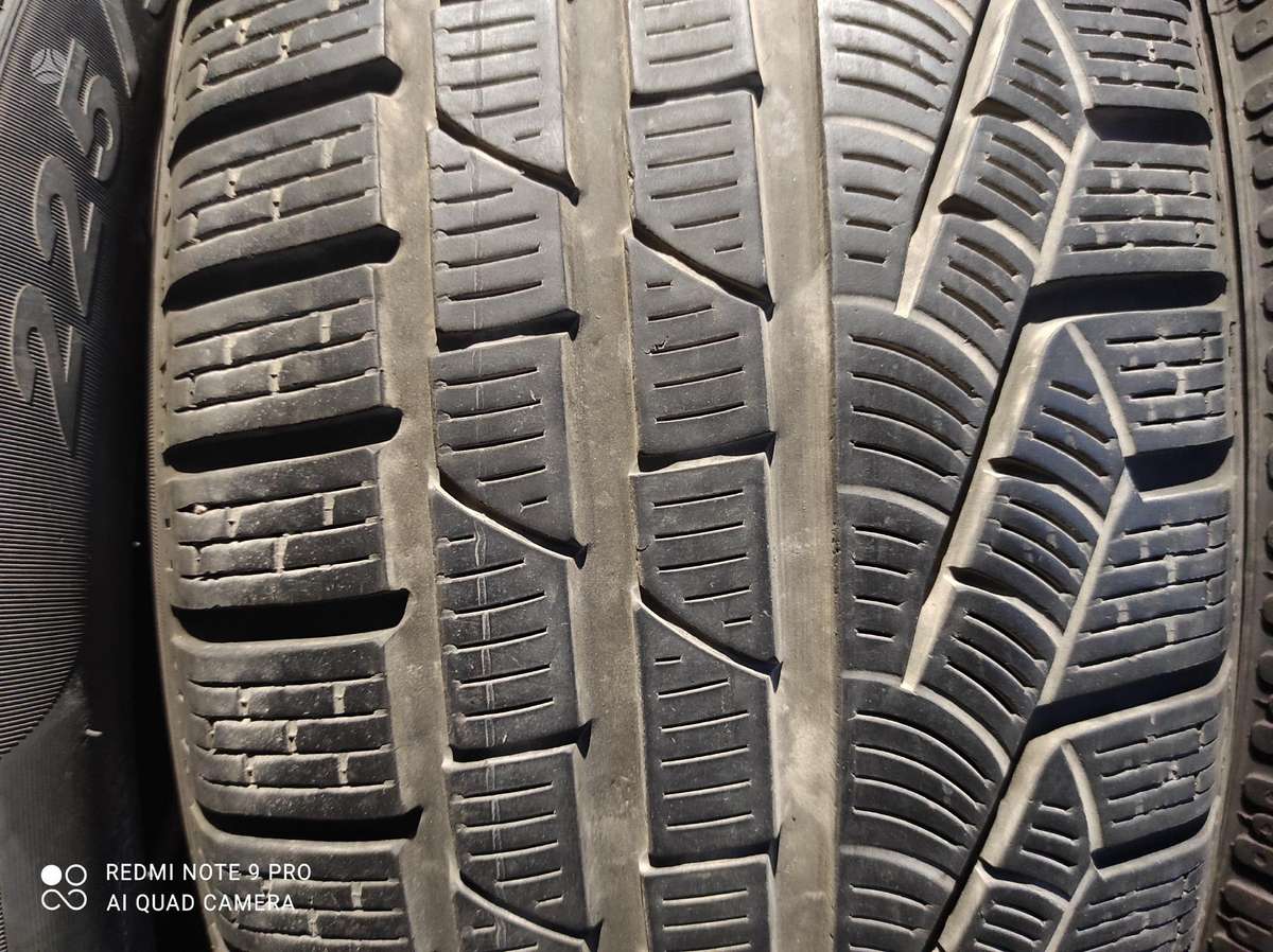 Pirelli, зимние 225/50 R18
