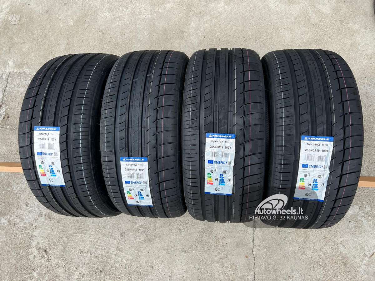 Triangle Sportex TH201, летние 255/40 R19