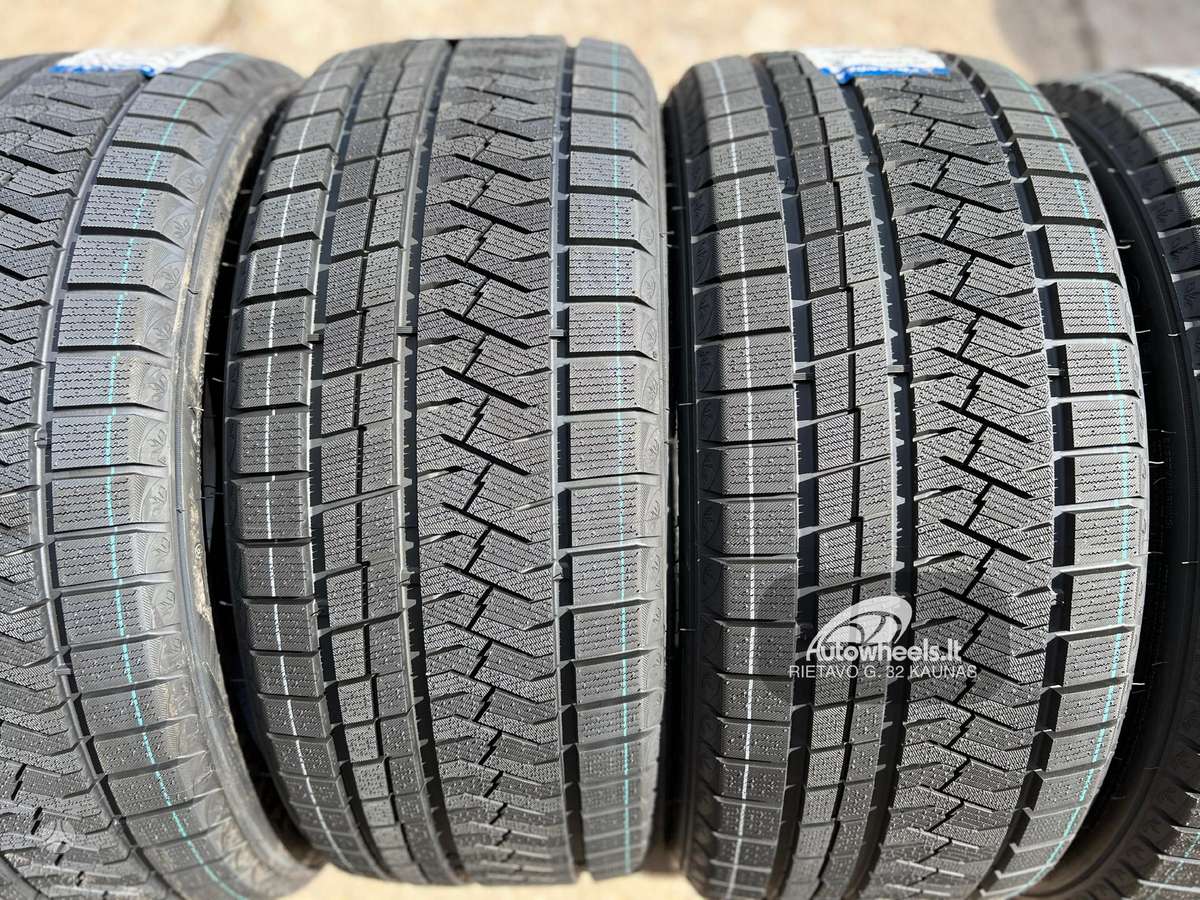 Triangle Snow Link PL02, žieminės 245/40 R20