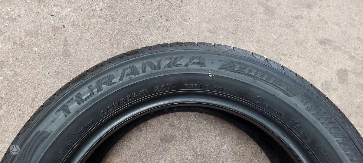 Bridgestone, летние 225/55 R17