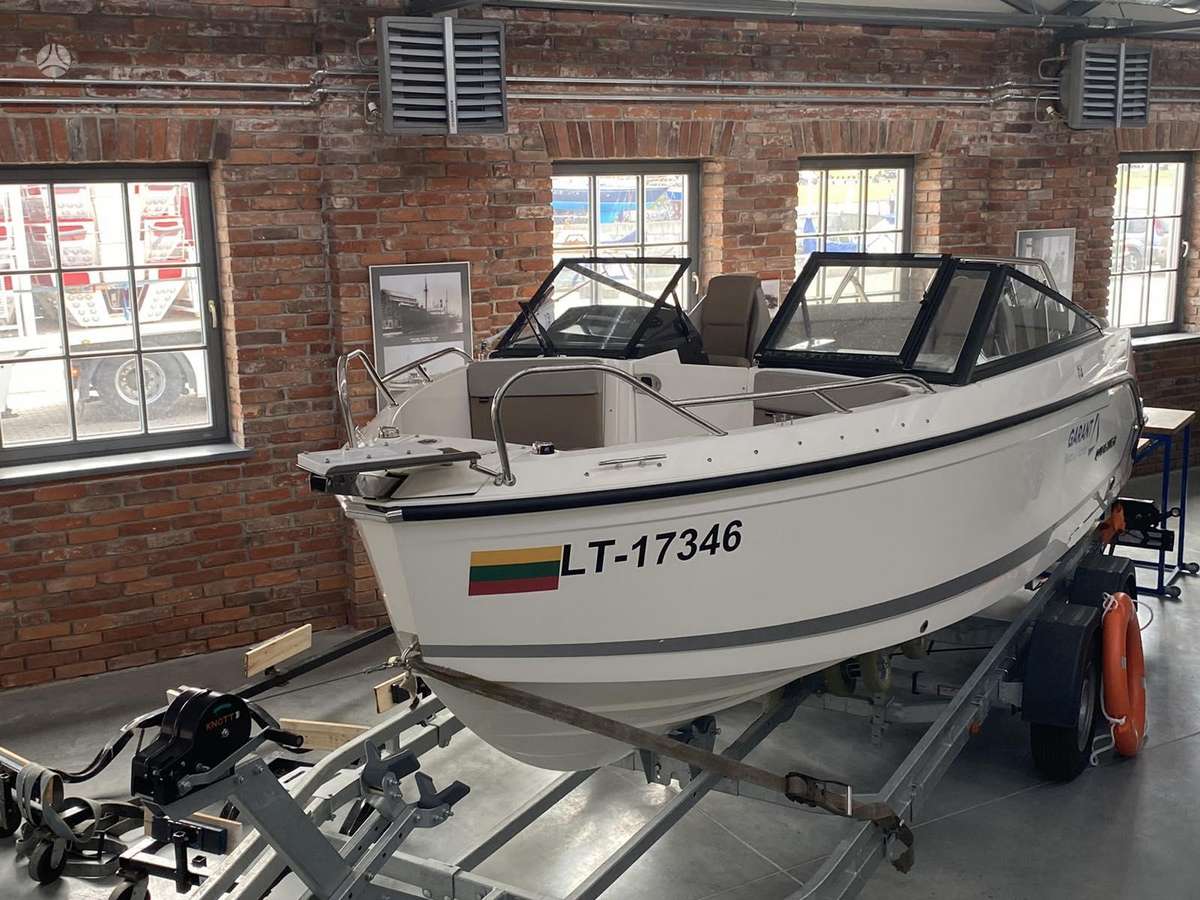 Quicksilver Activ 605 Bowrider, yachts / cruisers