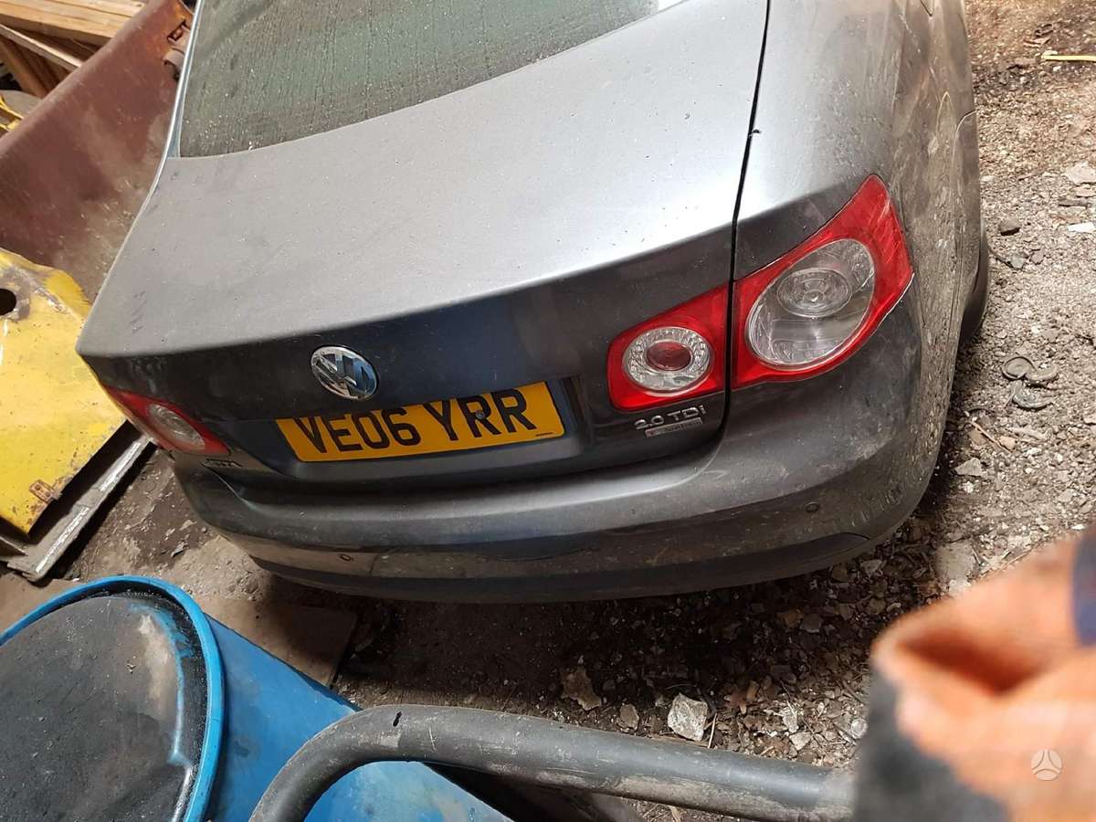 Volkswagen Jetta dalimis