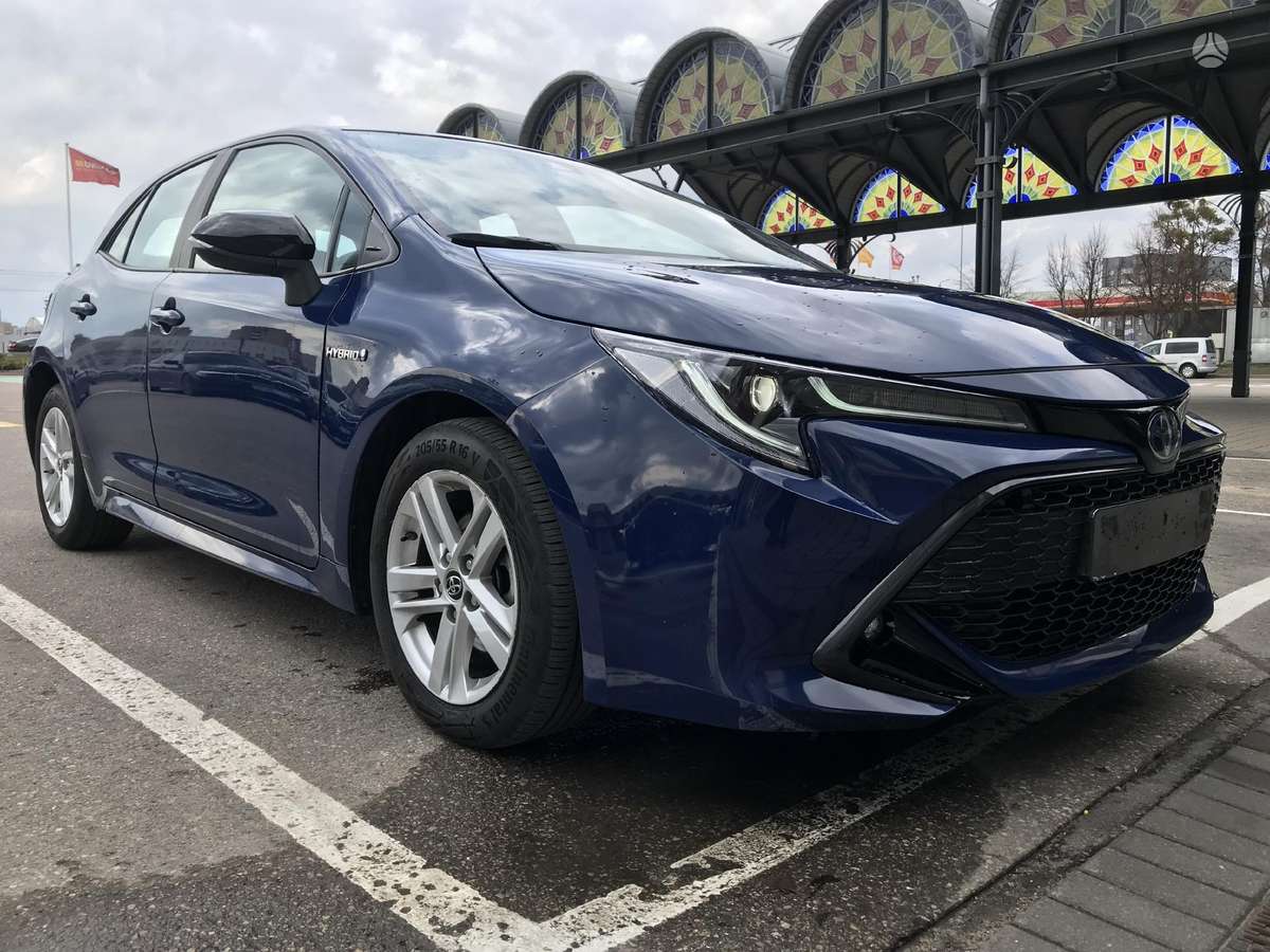 Toyota Corolla, 1.8 l., hatchback