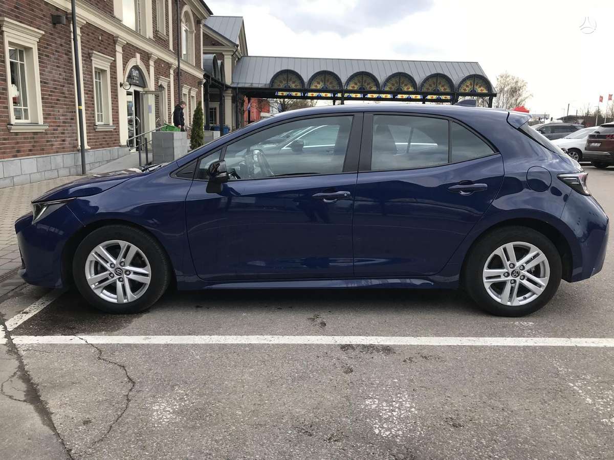 Toyota Corolla, 1.8 l., hatchback