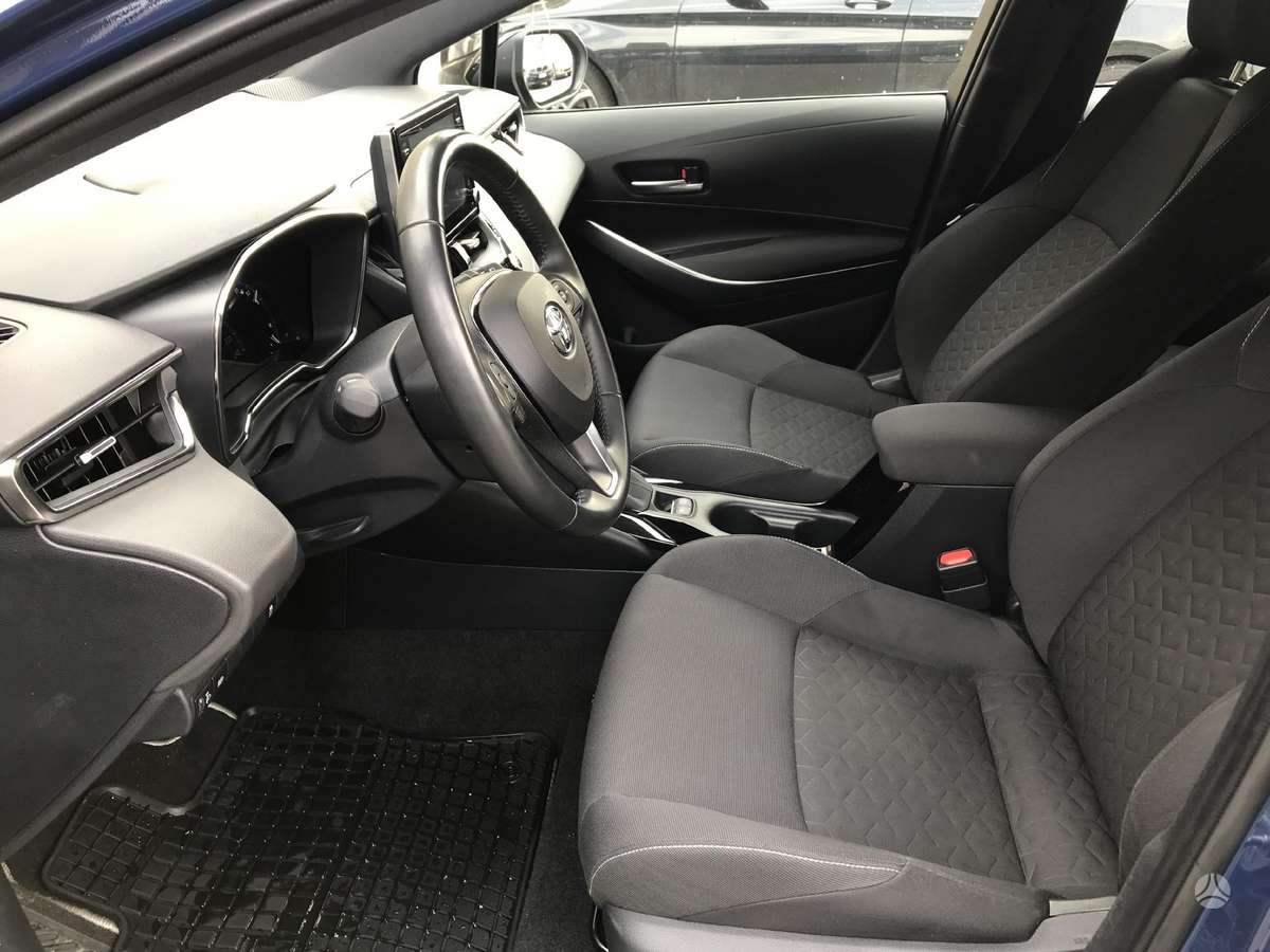 Toyota Corolla, 1.8 l., hatchback