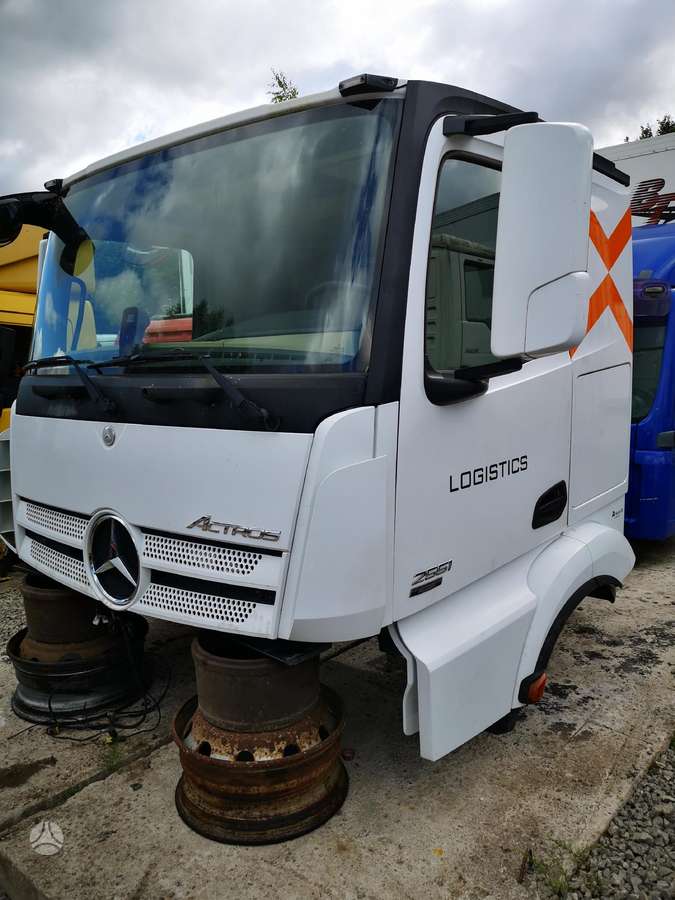 Mercedes-Benz Actros 2551, trucks
