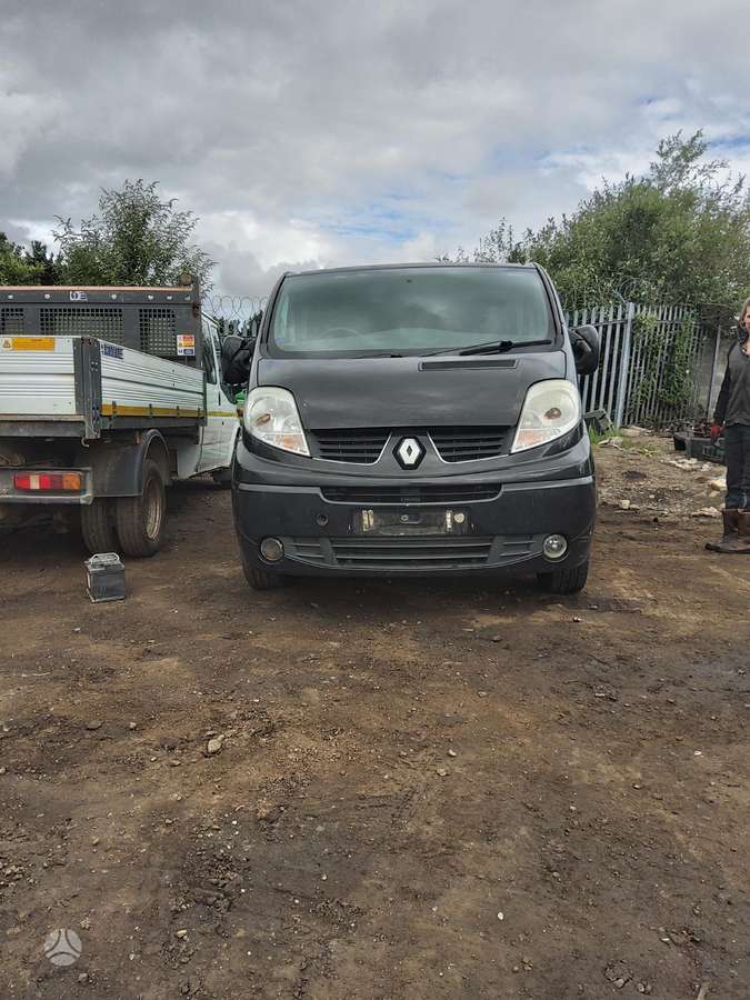 Renault Trafic dalimis