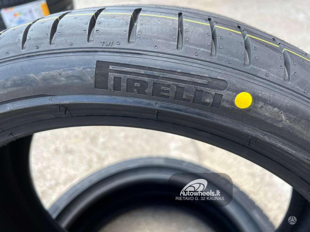 Pirelli P-Zero Luxury, vasarinės 225/40 R19